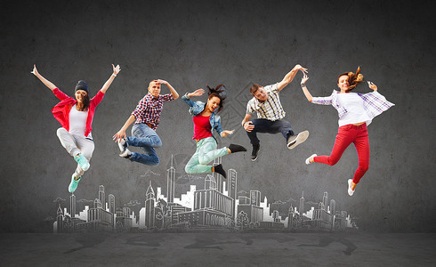 青少年跳跃与城市绘图后图片
