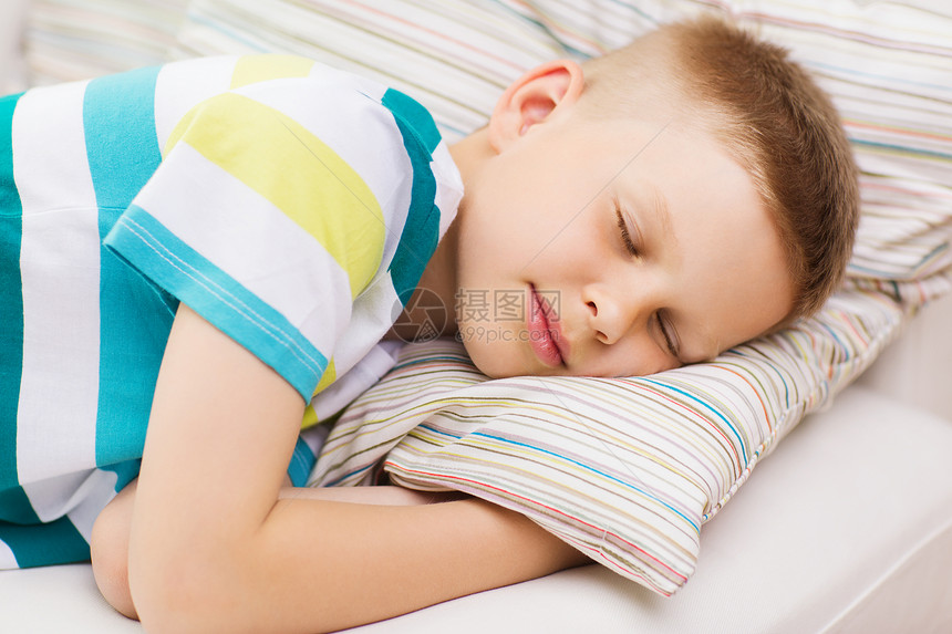 健康,睡觉梦的小男孩家睡觉图片