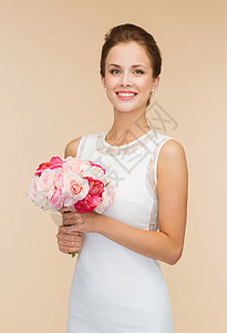幸福,婚礼,假日庆祝微笑的新娘伴娘穿着白色的裙子,带着花图片