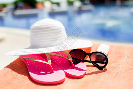 海滩,夏天,假期配件帽子,防晒霜太阳镜游泳池图片