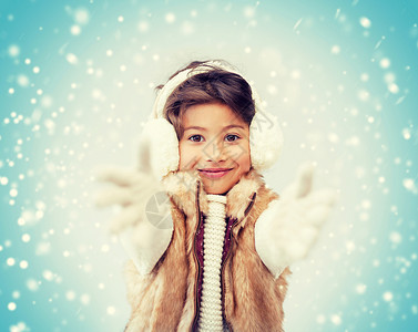 冬天,人们,幸福的快乐的小女孩穿冬天的衣服图片