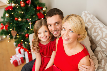 家庭,诞节,幸福人们的幸福的家庭家里图片