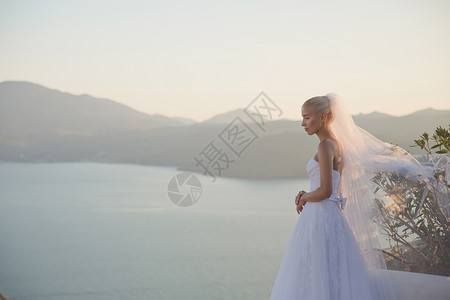 轻美丽新娘的时尚艺术照片婚礼图片