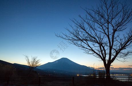 日落富士富士山黄昏山中湖山梨日本图片