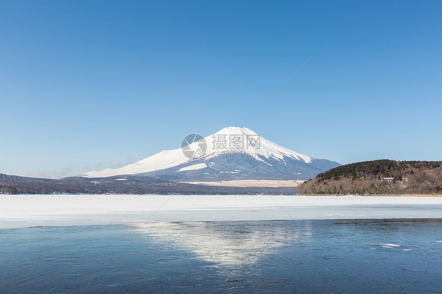 富士山冰镇山中湖冬天图片