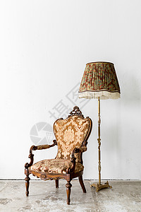 棕色皇家复古风格的椅子与灯图片