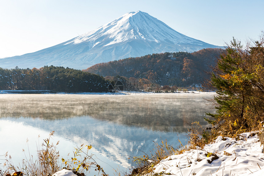 mt富士雪深秋KawaguchikoKawaguchi湖日本富士山图片