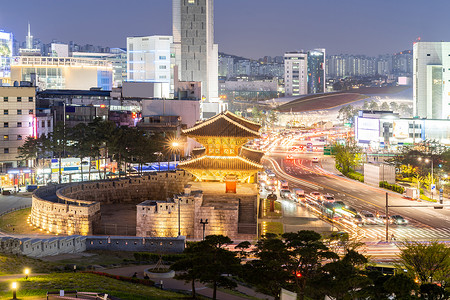 夜华銮交叉韩国人高清图片