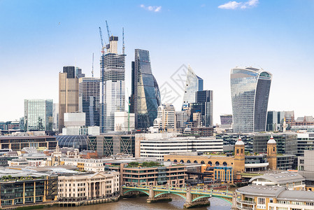 伦敦市中心城市景观天际线建筑与泰晤士河伦敦英国图片