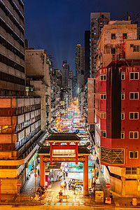 香港九龙庙街夜市照明的鸟瞰图图片