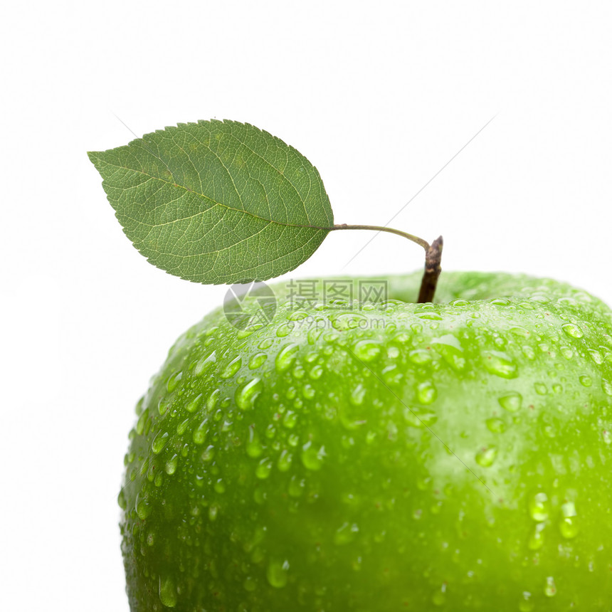 绿色苹果,叶子水滴分离白色图片