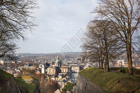 比利时纳穆尔的城市景观图片