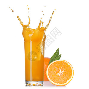 璃杯中溅出果汁,白色上分离出橙色图片