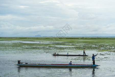 宋克拉农村的皮划艇高清图片