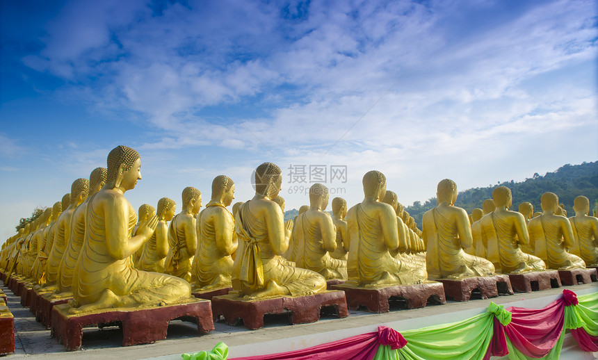 MakhaBucha,佛陀与1250门徒雕像,纳康纳约克,泰国图片