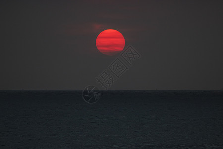 美丽的海滩风景暑假日落照片美丽的海滩景观暑假日落图片