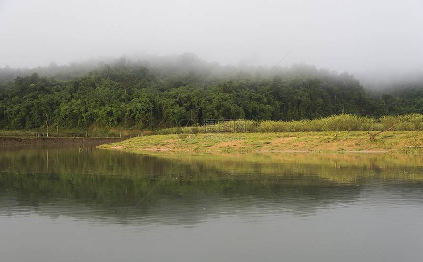 泰国自然湖,湿地保护遗址,桑克拉布里坎查纳布里图片
