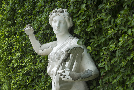 谷神星花园里的罗马雕像背景