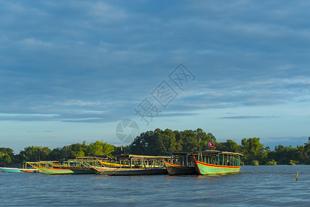 老挝的红河景观背景图片