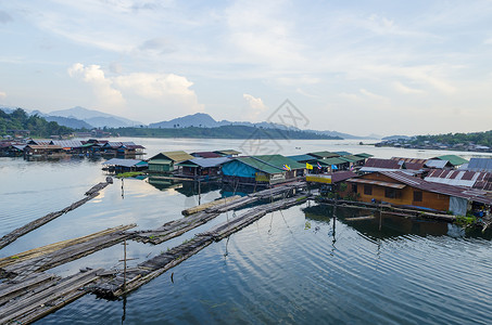 日落景色游艇桑克拉布里泰国背景