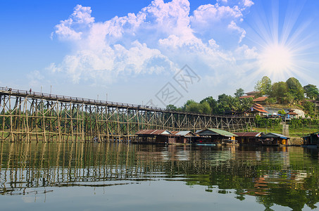 世界上最长的木桥高清图片