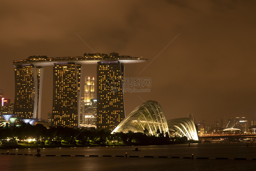 黄昏的新加坡城市景观图片