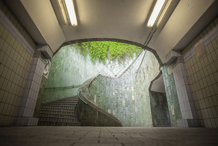 两路口地铁站新加坡坎宁堡公园隧道地下交叉螺旋楼梯背景