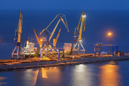马里乌波尔贸易进口高清图片