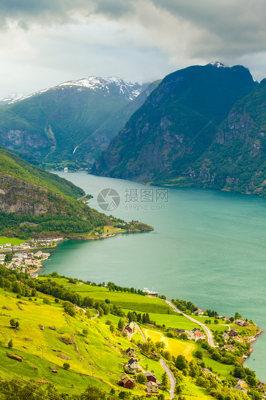 旅游旅行风景自然景观Stestein观点看风景如画的极光谷峡湾,挪威斯堪的纳维亚挪威峡湾极光谷的景色图片