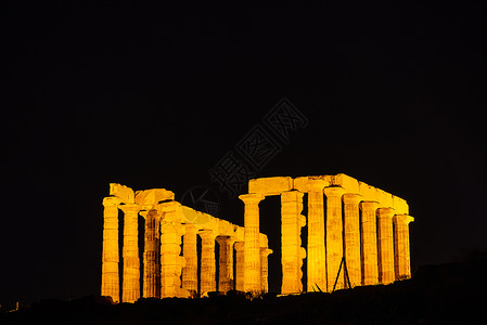 古希腊海神波塞冬神庙的夜景废墟希腊海角索尼翁希腊波塞冬之庙夜间,索尼奥角背景图片