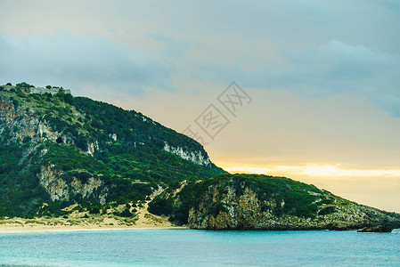 特罗内斯著名的瓦洛基利亚海滩纳瓦里诺城堡梅西尼亚希腊佩罗蓬内斯,地中海欧洲假日旅行冒险瓦诺基利亚海滩纳瓦里诺城堡,希腊背景