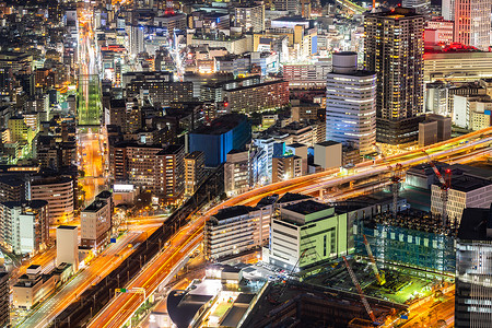 日本横滨市鸟瞰路灯照明横滨日本人口大城市背景图片