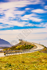 世界著名的大西洋路桥挪威欧洲挪威风景道旅游景点挪威的大西洋路背景图片