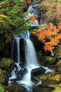 秋落林Ryuzu瀑布日本日木子高清图片