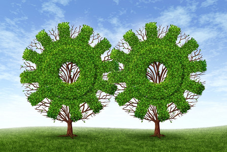 发展商业伙伴关系和战略联盟以及金融团队合作两棵树以齿轮和的形式成象征着强劲的保守增长以便在蓝天上取得成功和未来财富背景图片