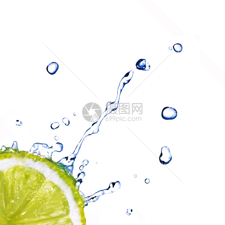 柠檬上淡水滴图片