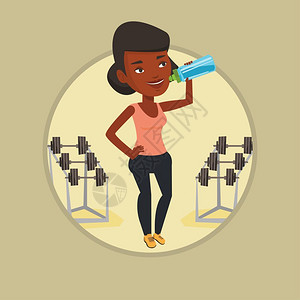 在健身房喝运动饮料的非洲女青年卡通矢量插画图片