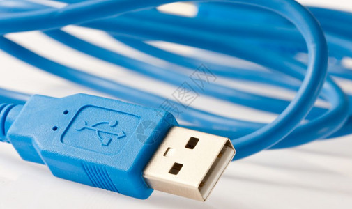 蓝色usb电缆图片