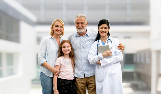 小博士素材在医院的幸福家庭医生疗保健和生服务背景