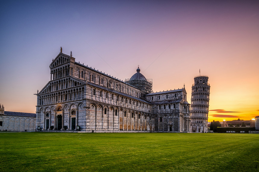 著名的意大利旅游目地比萨大教堂图片