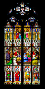 古龙大教堂的有色玻璃窗图片