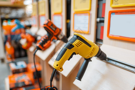 电动工具在杂货店产品行电动仪器中选择高清图片