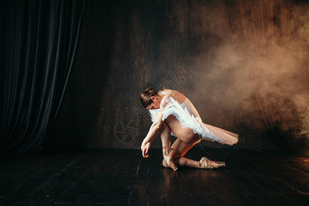 芭蕾舞者背景图片