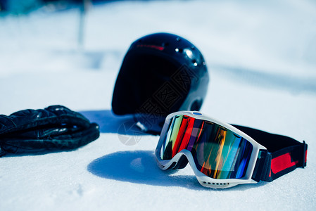 冬季滑雪设备图片