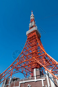 在日本东京的清蓝天下东京的塔下图片