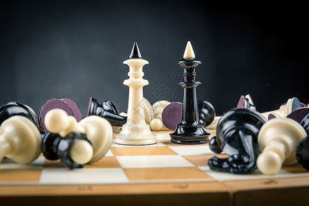 未来领袖商业概念一个象棋子图片