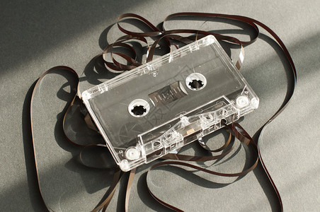 20世纪80年代录音磁带并减去旧的破碎背景