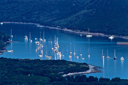黄昏密洛维克岛安全海港croati高清图片