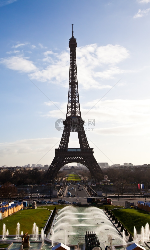 巴黎最好的地方在埃菲尔塔上有一个极美的景色特罗卡德梯田图片