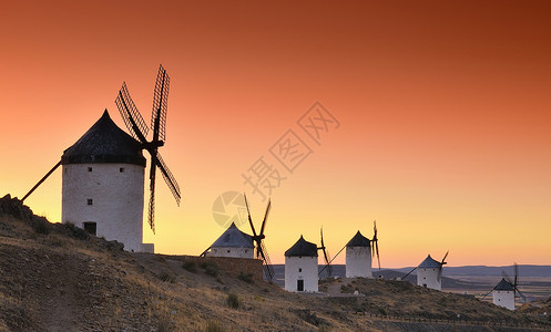 曼基康瓜苏格拉和西班牙的风车背景